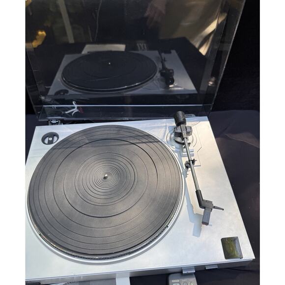 ION USB Turntable Digital Conversion Vinyl Record Archiver TTUSB05XL Works! - Picture 2 of 8